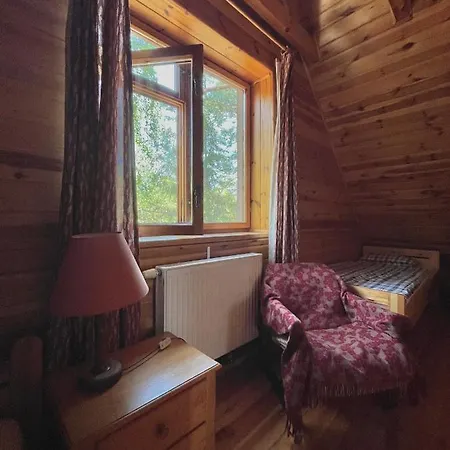 Holiday home Anika Dom W Lesie Nad Jeziorem Slupinko Dziemiany