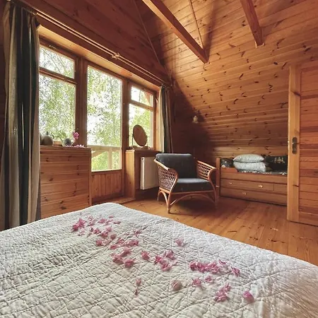 Holiday home Anika Dom W Lesie Nad Jeziorem Slupinko *