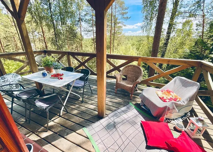 Semesterbostad Anika Dom W Lesie Nad Jeziorem Slupinko Dziemiany