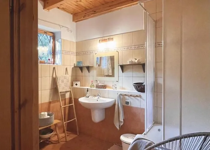 Anika Dom W Lesie Nad Jeziorem Slupinko Semesterbostad