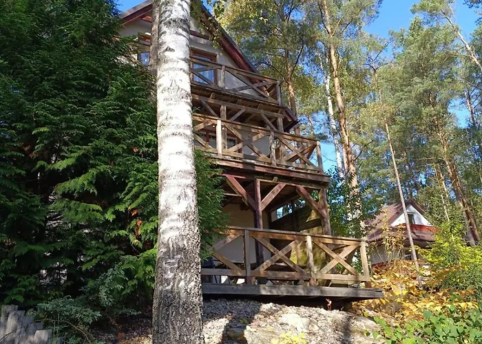 Anika Dom W Lesie Nad Jeziorem Slupinko Semesterbostad *